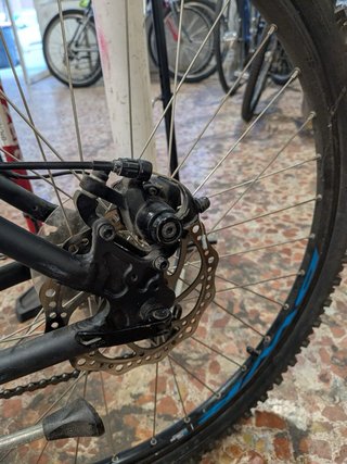 389. Bicicleta MTB Btwin.