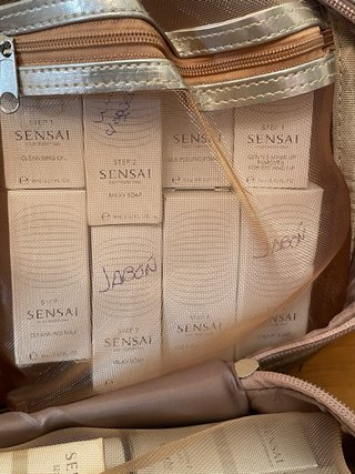 SENSAI - maletín neceser productos prueba