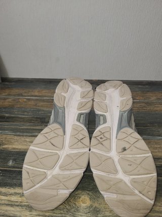 Zapatillas Asics Gel-NYC Plata y Blanco