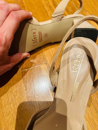 Zapatos Sfera Talla 39 Beige y Dorado
