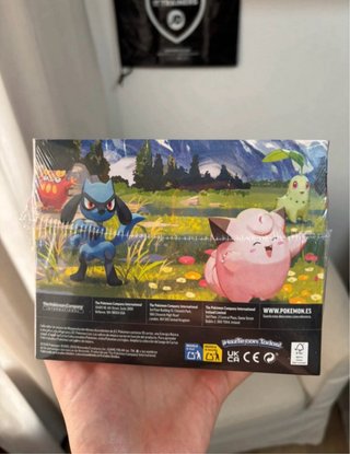 Mini Tin Héroes Ascendentes Pokémon 🇪🇸