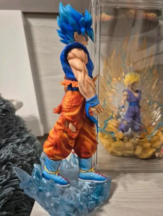 Figura Goku SSJ Blue