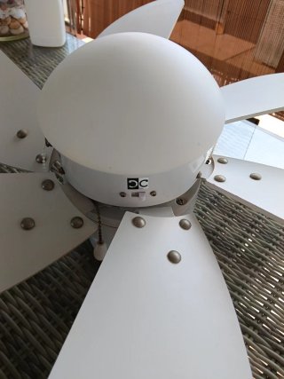 Ventilador Orbegozo 6 Aspas con Luz