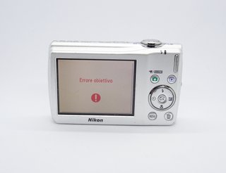 Nikon Coolpix S225 Argento ERRORE OBIETTIVO
