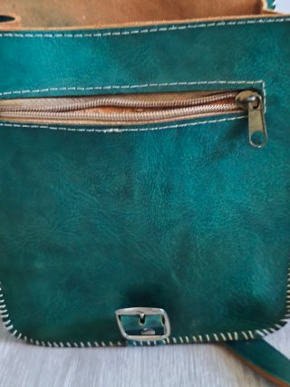 Bolso de cuero verde