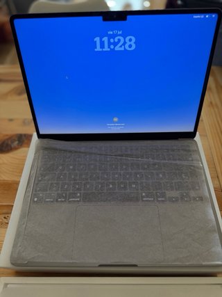 MacBook Air M2 13" (8GB / 256GB) Gris Espacial