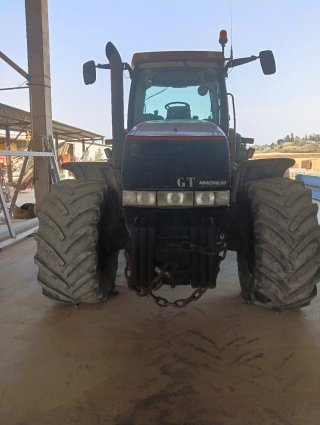 Tractor Case MX 220
