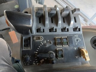 Tractor Case MX 220