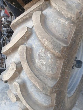Tractor Case MX 220
