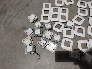 Material Eléctrico Varios (Enchufes, Interruptores
