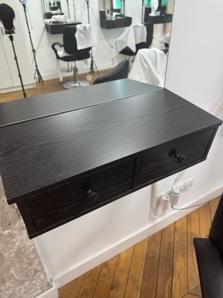 Estación Barbería/Peluquería Negra
