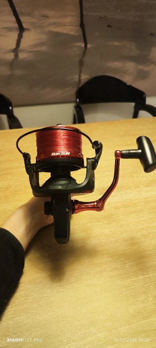 Caña Surfcasting Oakum Akawi + Carrete Zun Zun