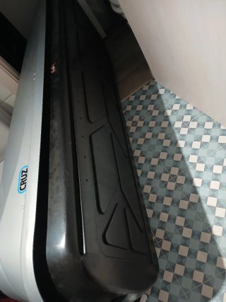 Cofre de techo Cruz usado una vez.480 litros.