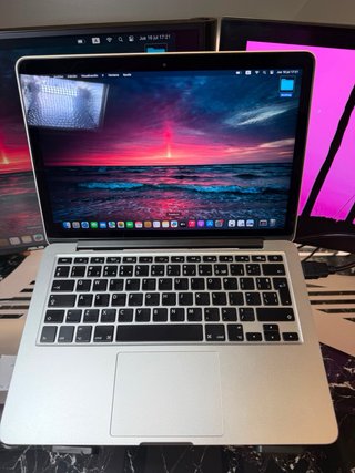 MacBook Pro 2015 13”/ 8GB RAM/ 256GB SSD
