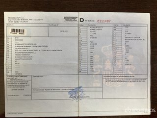 Nissan NT500 CONTENEDOR