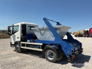 Nissan NT500 CONTENEDOR