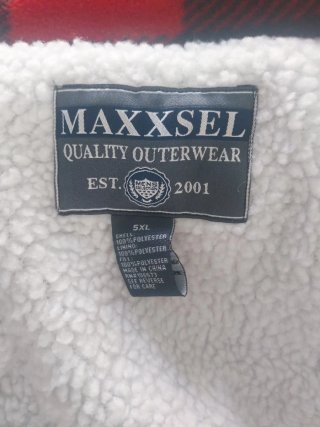 Chaqueta MAXXSEL a cuadros roja y negra Talla 5XL