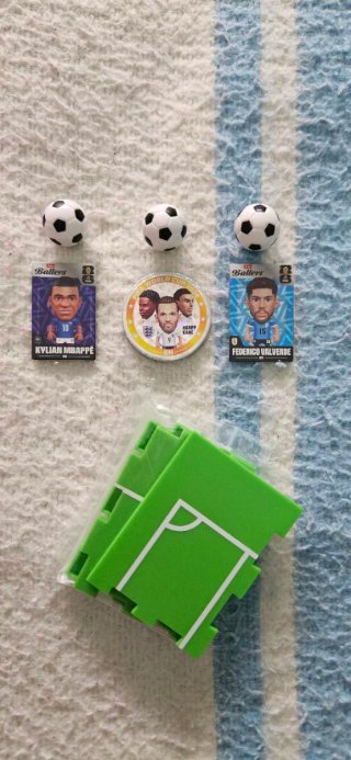 Figure di calcio Ballers Zuru Mbappé Valverde Kane
