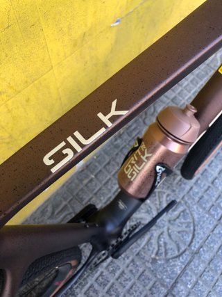 Megamo Silk Gravel