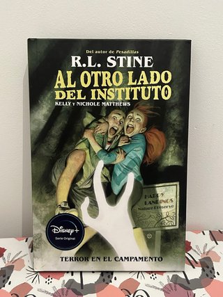 Cómic juvenil “Al otro lado del Instituto”