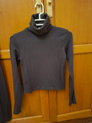 Conjunto Zara Falda Larga y Top Cuello Alto