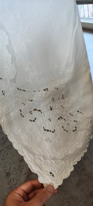 Lenzuolo matrimoniale bianco con 2 federe