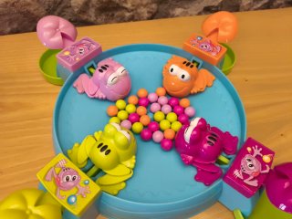 Juego RIK & ROK FROGS tragabolas