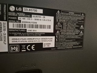 Televisor LG 32 con manchas, mando incluido