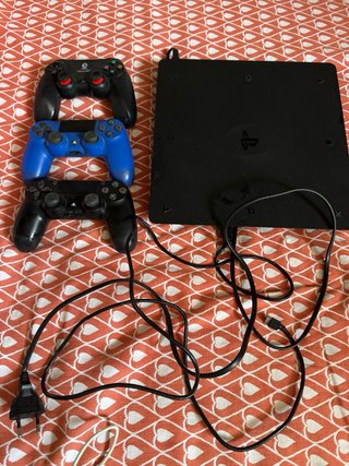 PlayStation 4 (PS4) Usata Pochissimo