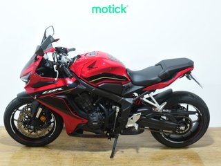 HONDA CBR 650 R (A2)(QUICKSHIFTER)(HONDA PLUS 11/28)