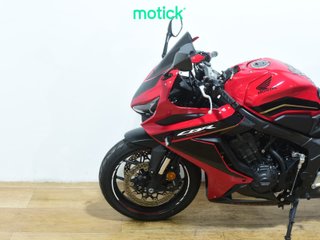 HONDA CBR 650 R (A2)(QUICKSHIFTER)(HONDA PLUS 11/28)