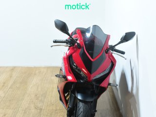 HONDA CBR 650 R (A2)(QUICKSHIFTER)(HONDA PLUS 11/28)