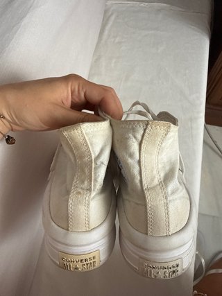 Converse plataforma beige talla 38.5