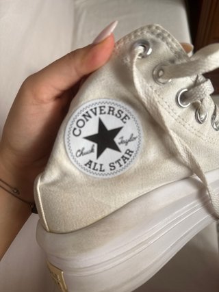 Converse plataforma beige talla 38.5