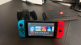 Nintendo Switch + Accesorios Originales
