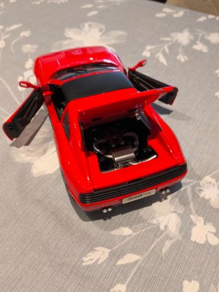 Ferrari 348-ts Maisto 1/18