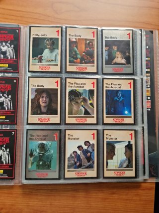 Álbum Completo Stranger Things Panini