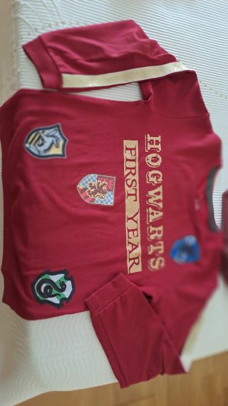 Sudaderas Granate Hogwarts