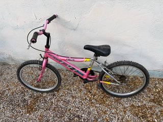 Bicicleta infantil rosa