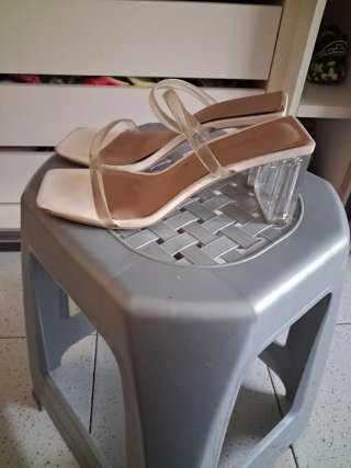 Sandalias Primark Tacon Ancho Transparentes Talla