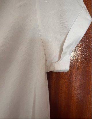 Camiseta cuello caído básica
