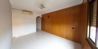 Piso en venta en Les Planes en Hospitalet de Llobregat, L´