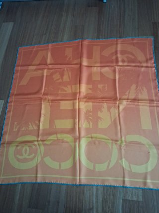 Foulard Chanel Coco double face