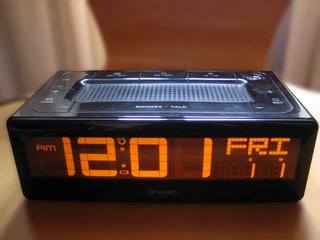 Radio Despertador Oregon Scientific con Proyector
