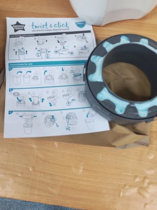 Contenedor Pañales Tommee Tippee Twist & Click