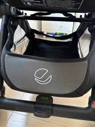 Carrito Jane gris con capazo y sillita