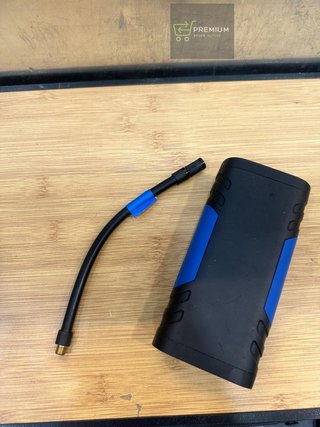 Compresor de aire portátil digital GoodYear con batería de 2000mAh