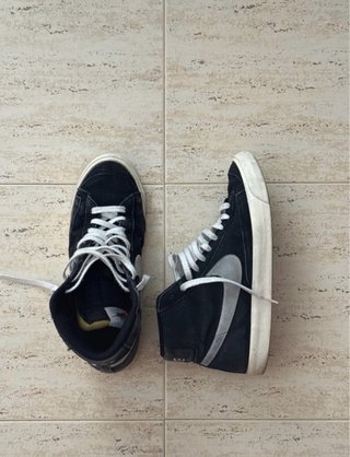 Nike Blazer Mid Zapatillas Negras Plata