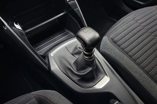 Peugeot 2008 Active Pack Puretech 100 S&amp;S BVM6