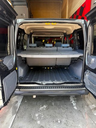 Ford Tourneo Connect doble puerta *Exportacion*